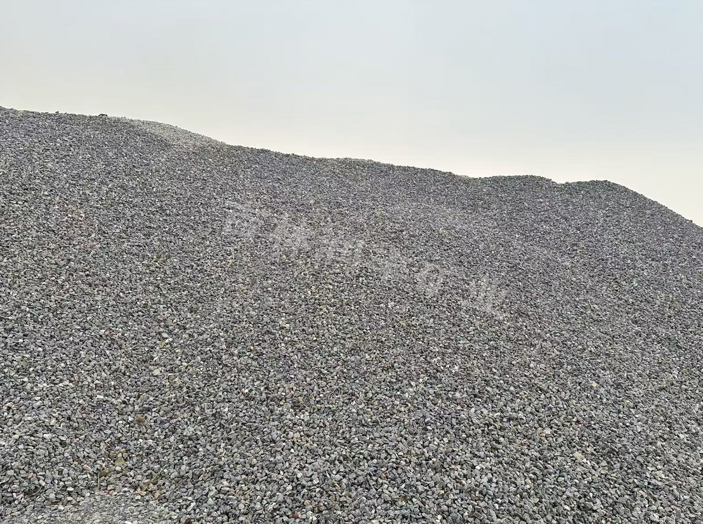 四平石料生石灰一吨多少钱-四平附近白灰